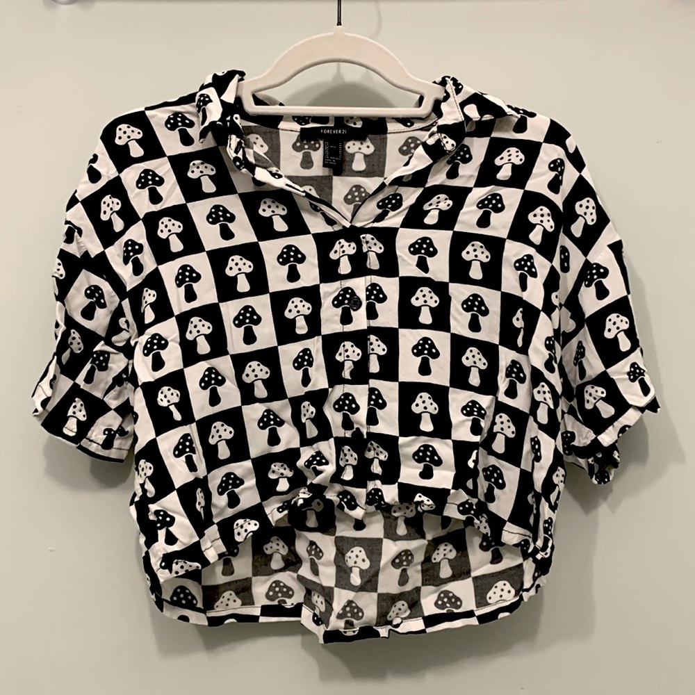 Forever21 checkered mushroom t-shirt